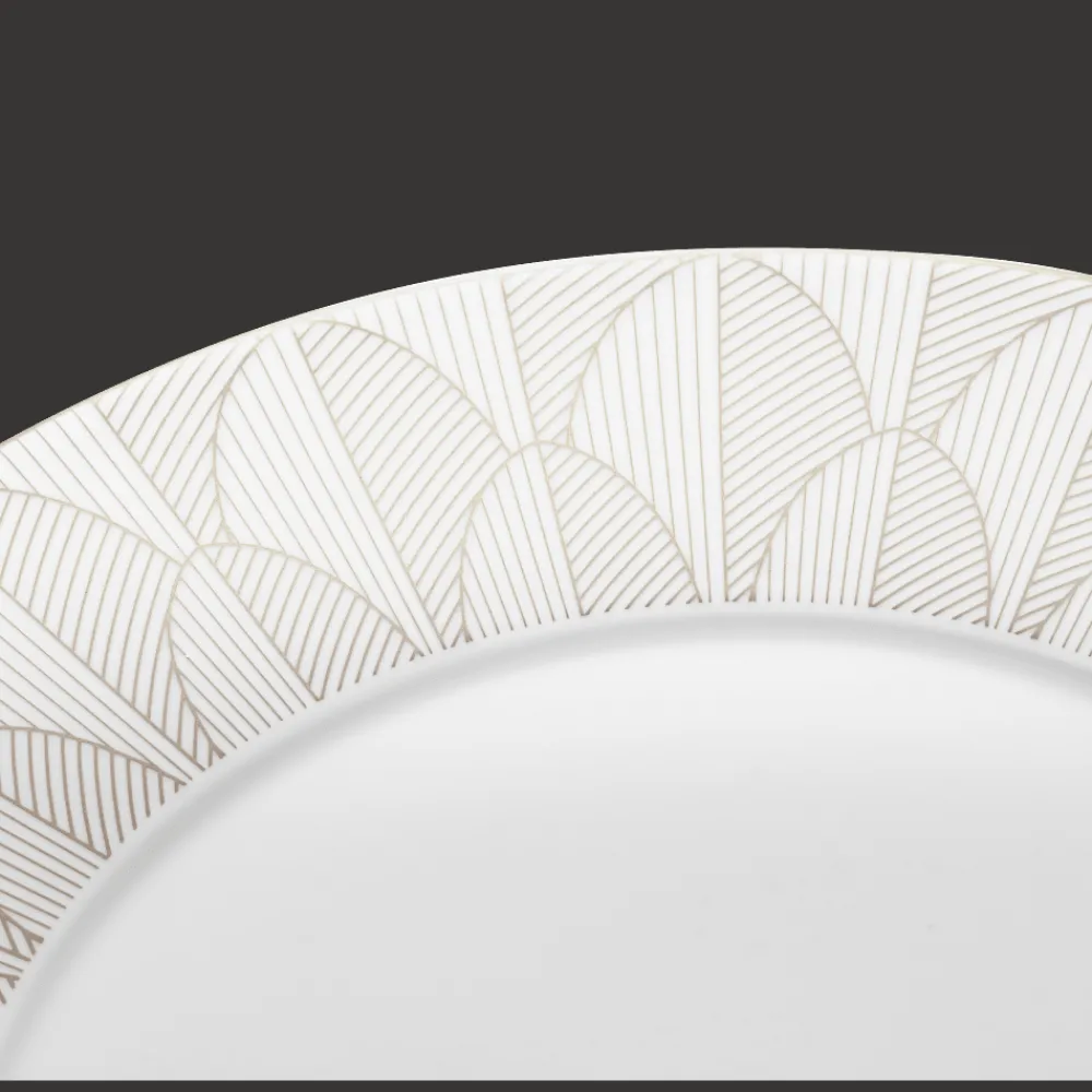 Assiettes*Christofle Assiette Américaine en porcelaine finition Platine