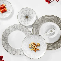 Assiettes*Christofle Assiette Américaine en porcelaine finition Platine