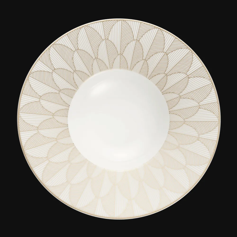 Assiettes*Christofle Assiette creuse à aile large en porcelaine finition Or