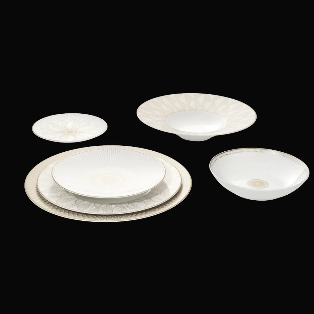 Assiettes*Christofle Assiette creuse à aile large en porcelaine finition Or