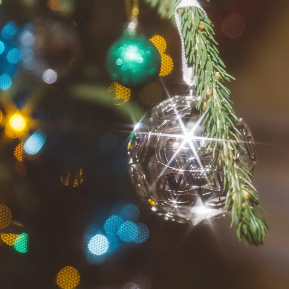 Décorations De Noël*Christofle Boule de Noël millésimée en métal argenté - Edition 2022